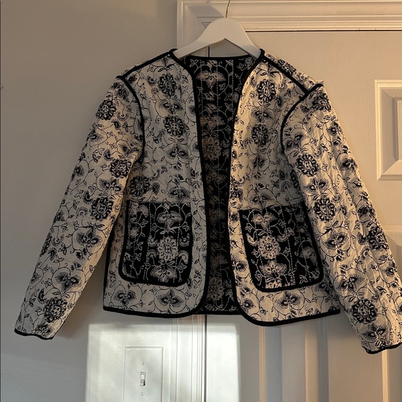 Reversible shacket - Picture 2 of 2